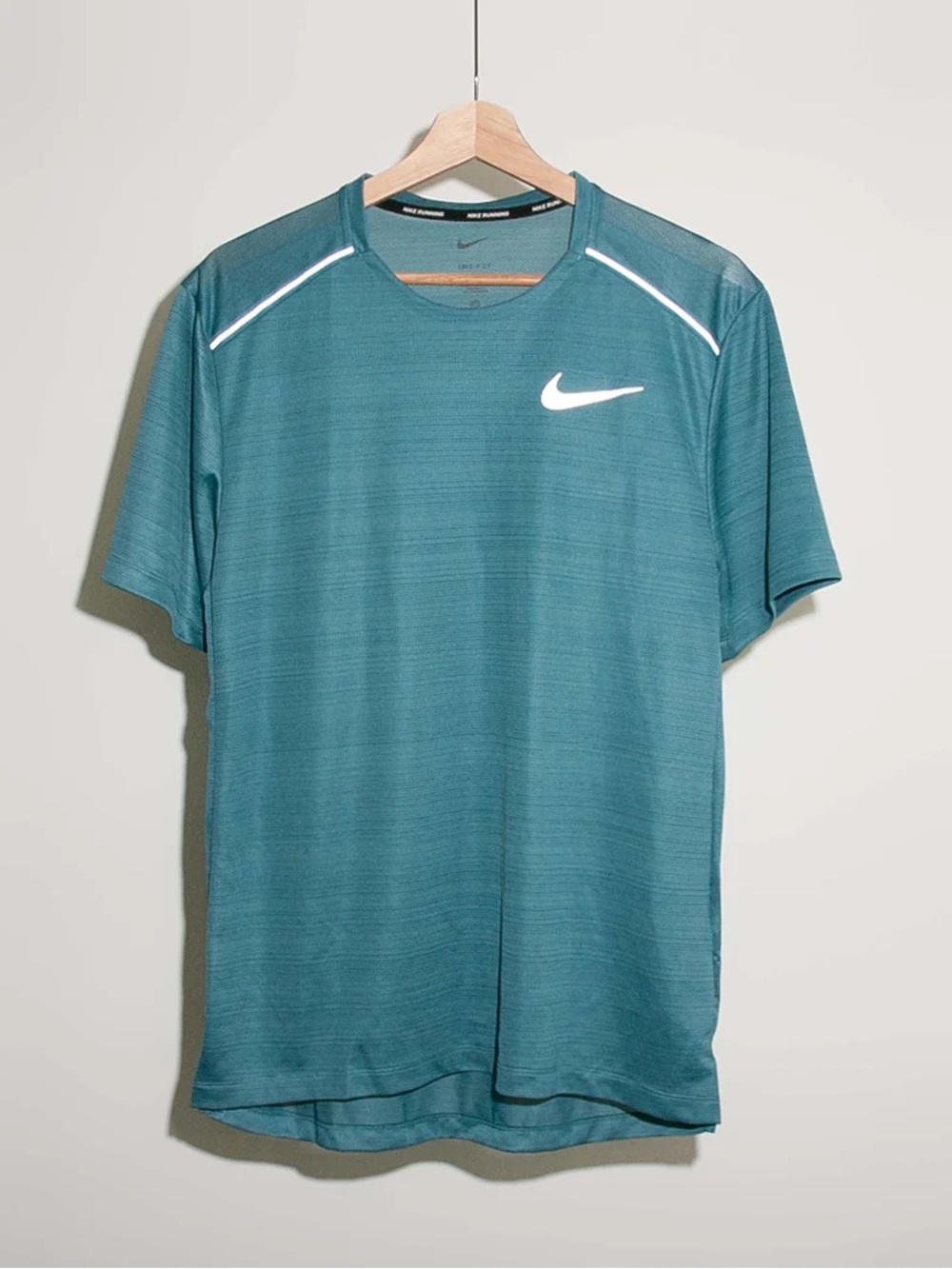 Nike Men’s Teal Short Sleeve Performance Tee with Reflective Accents